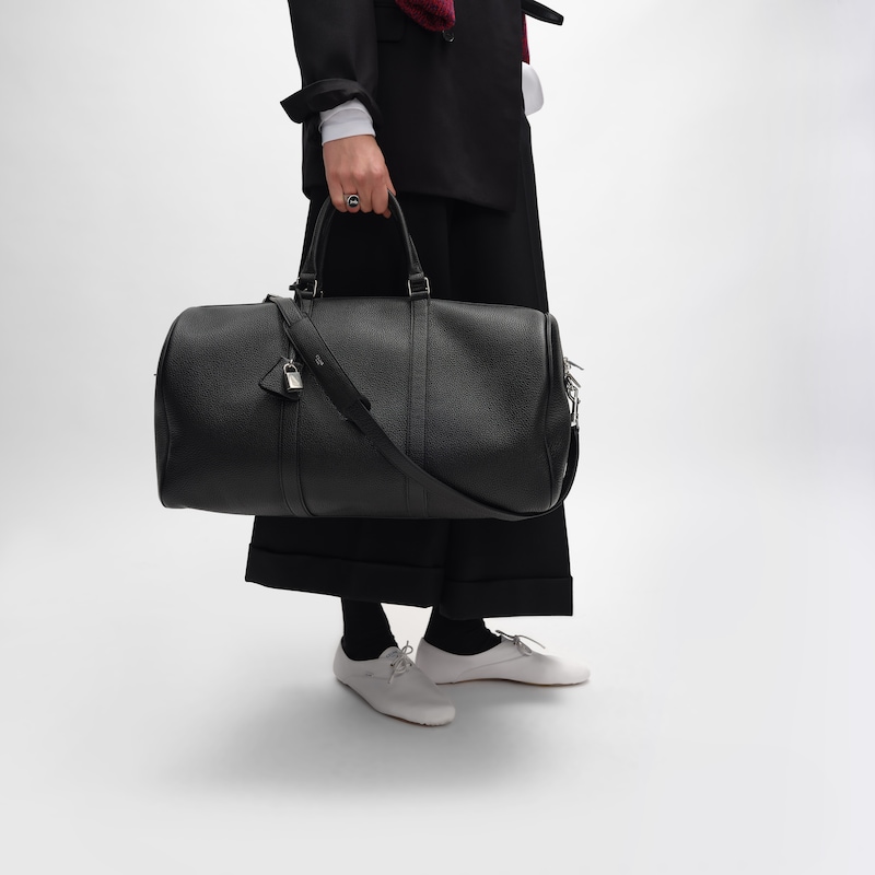 large travel bag in grained calfskin