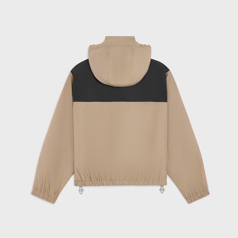 windbreaker in nylon