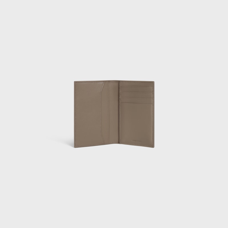vertical card holder in grained calfskin