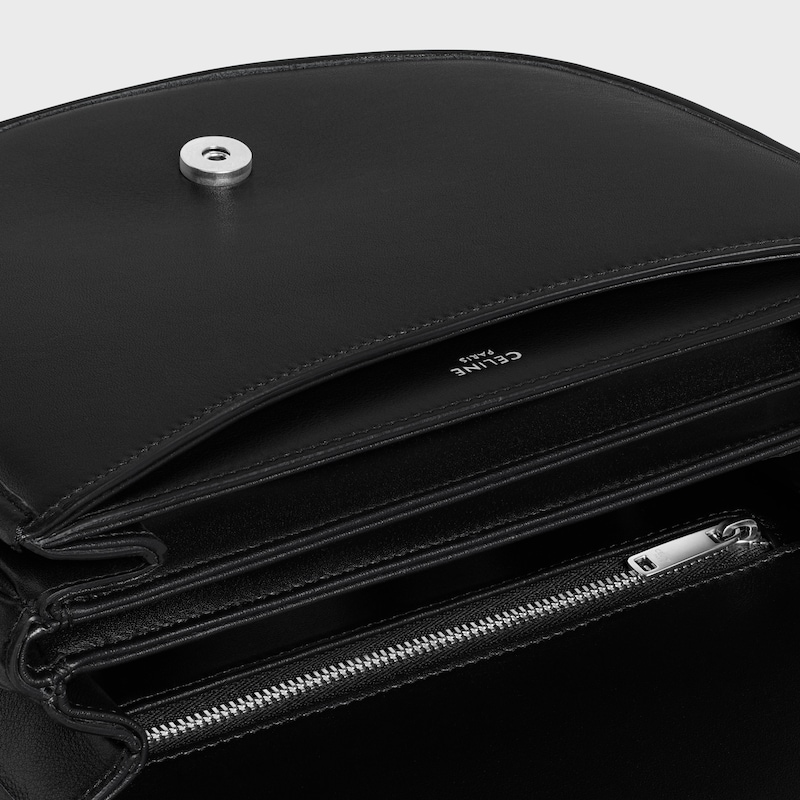 medium besace triomphe in supple natural calfskin