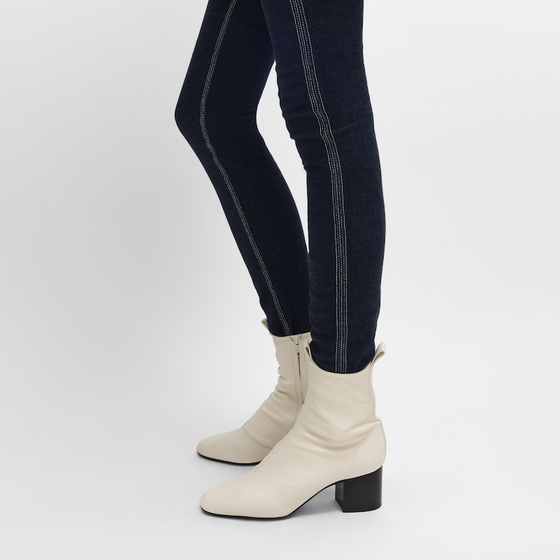 cheri - zipped boot in stretch lambskin