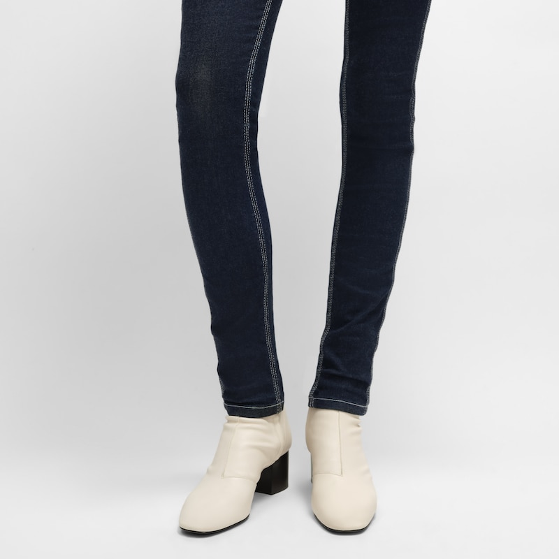 cheri - zipped boot in stretch lambskin