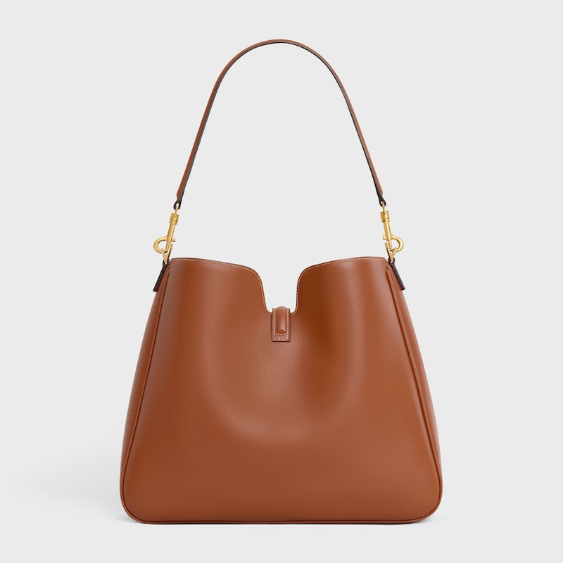 medium camille 16 soft bag in smooth calfskin