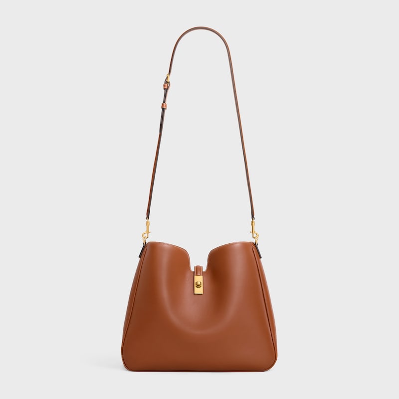 medium camille 16 soft bag in smooth calfskin
