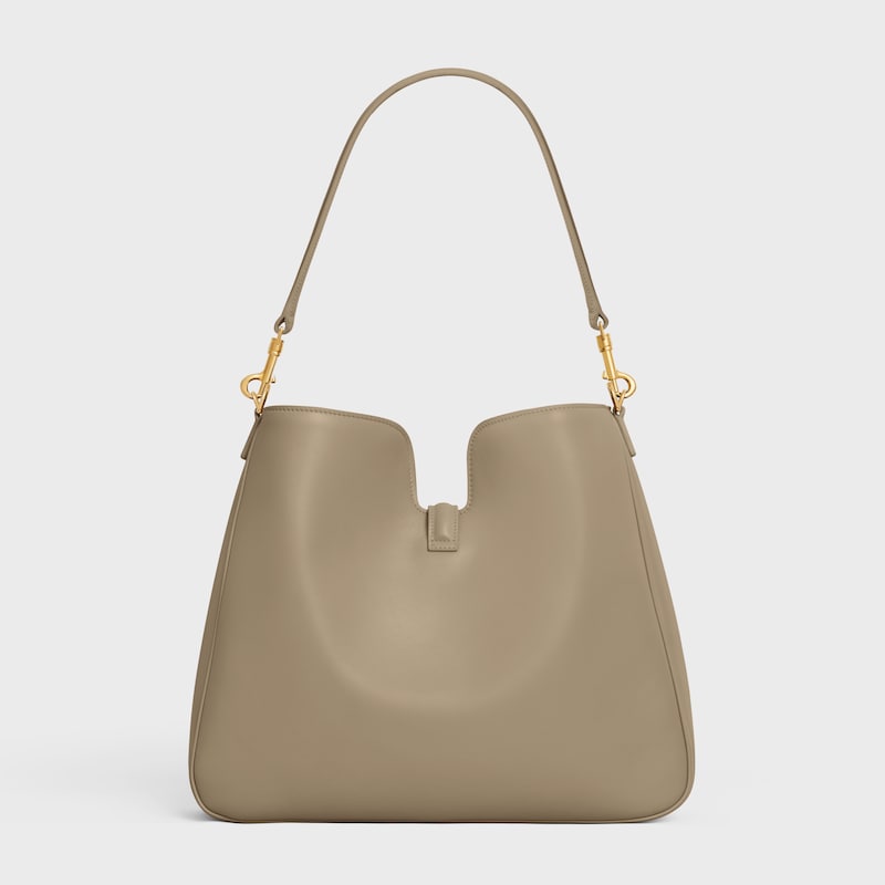 medium camille 16 soft bag in smooth calfskin