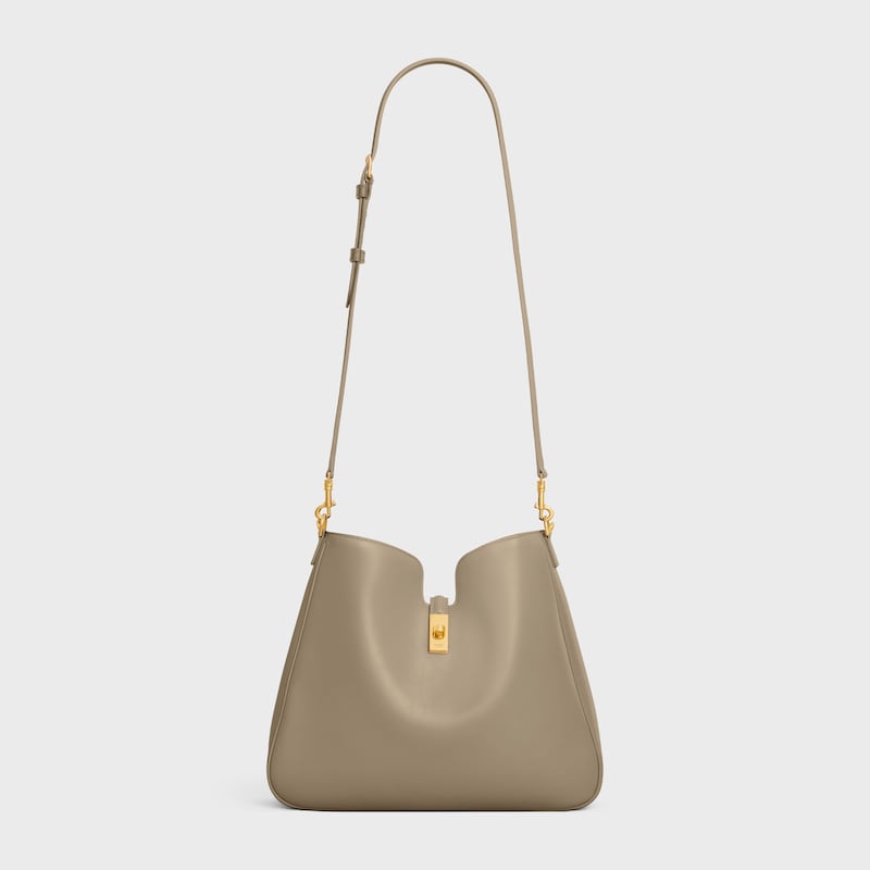 medium camille 16 soft bag in smooth calfskin