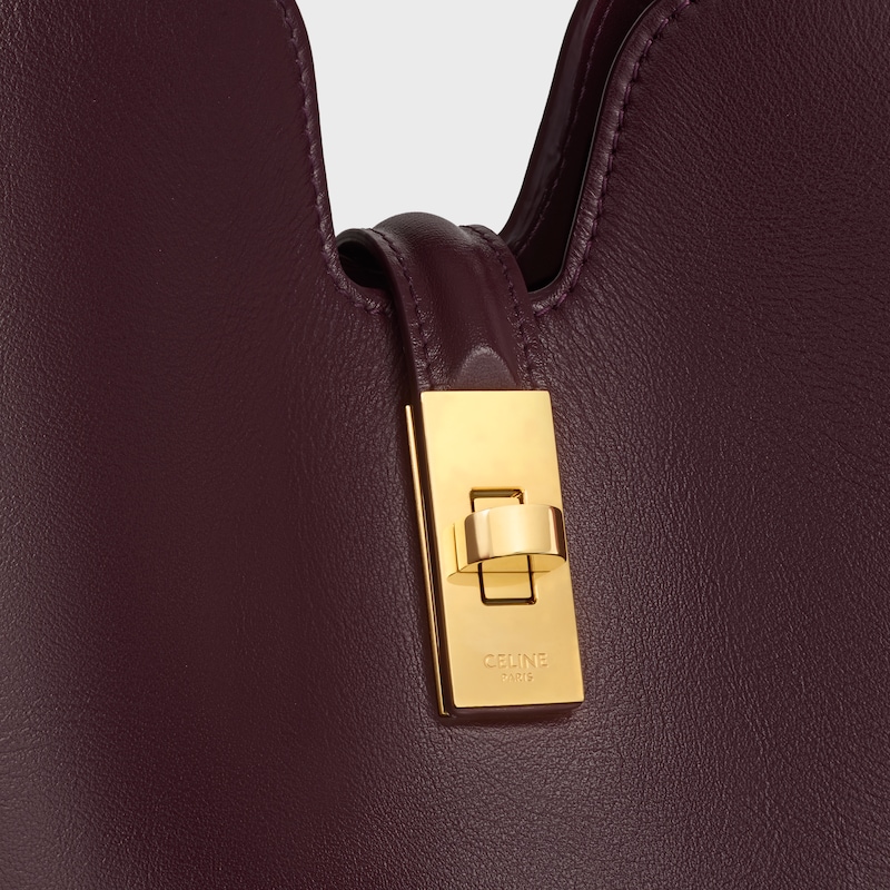 medium camille 16 soft bag in smooth calfskin