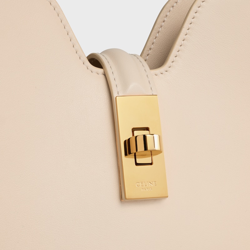 small camille 16 soft bag in smooth calfskin