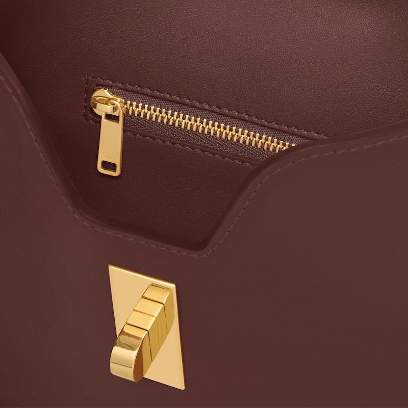 small camille 16 soft bag in smooth calfskin