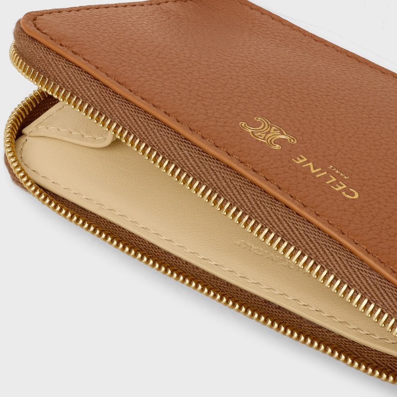 long zipped card holder in supple grained calfskin