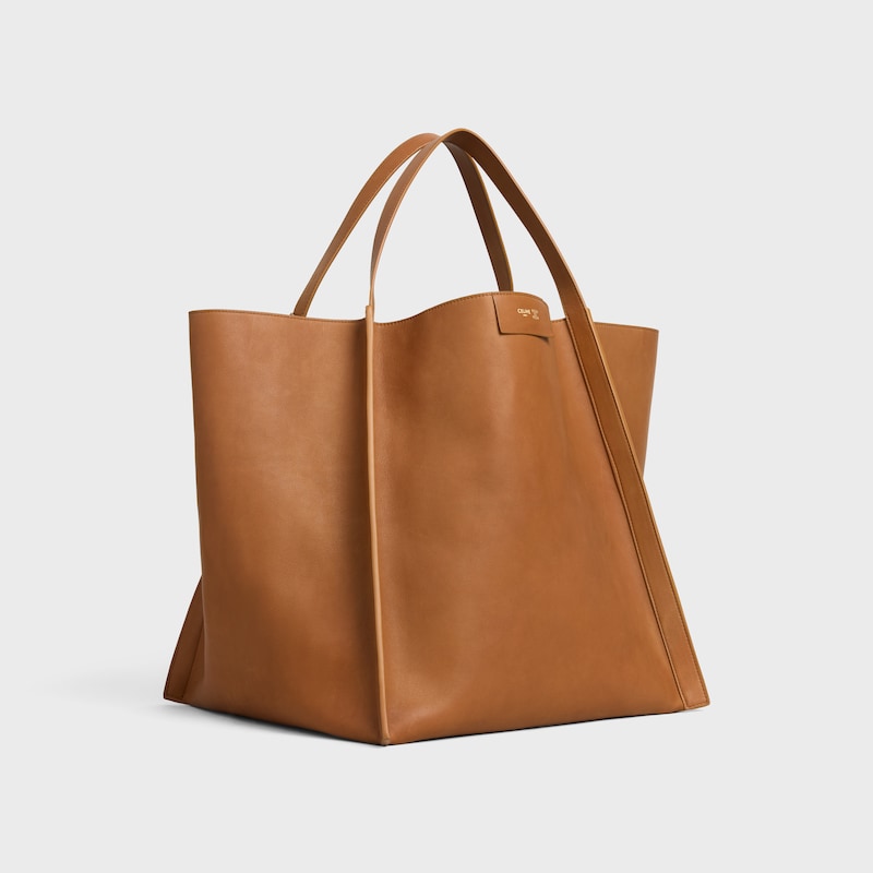 medium cubo bag in supple calfskin