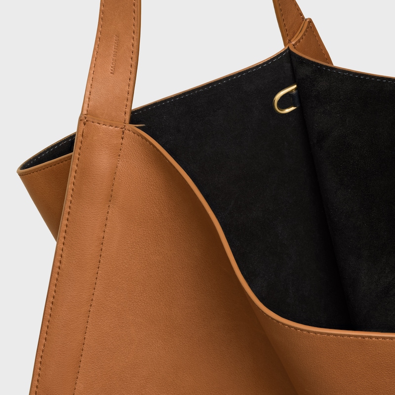 medium cubo bag in supple calfskin