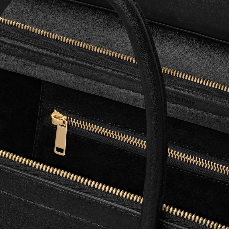 medium new luggage in supple shiny lambskin