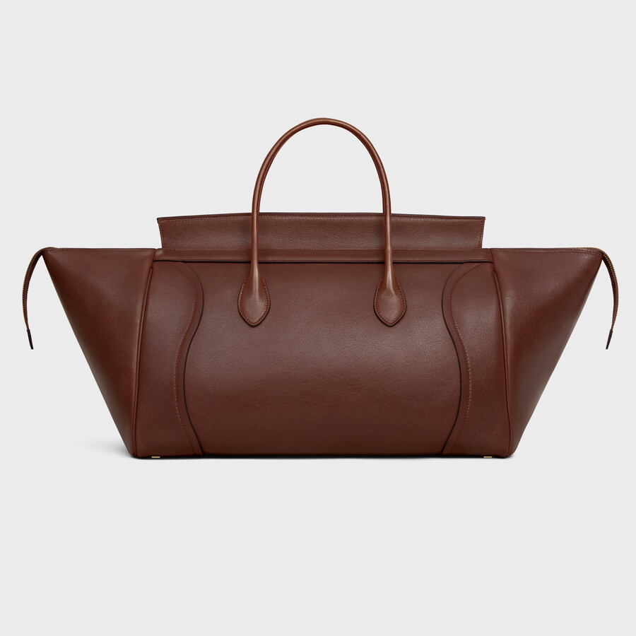 large new luggage in supple shiny lambskin