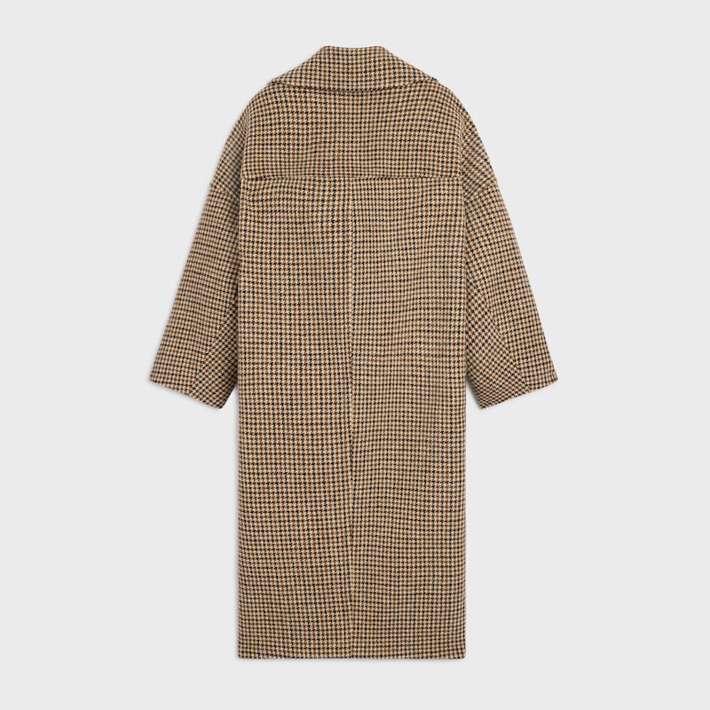 coat in houndstooth wool