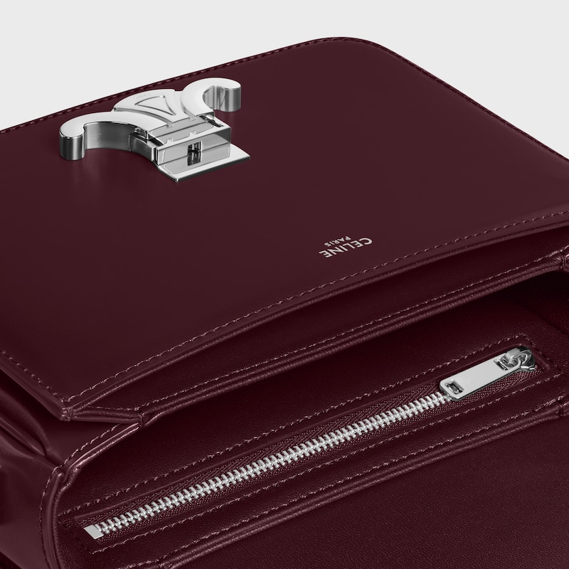 teen triomphe bag in shiny calfskin