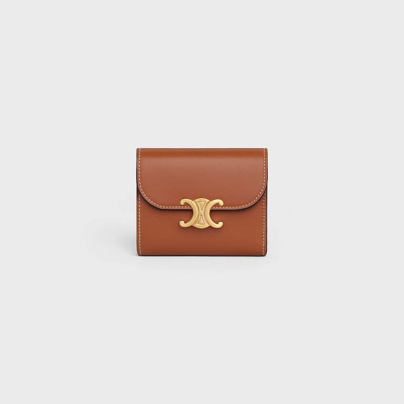 small flap wallet triomphe in shiny smooth lambskin