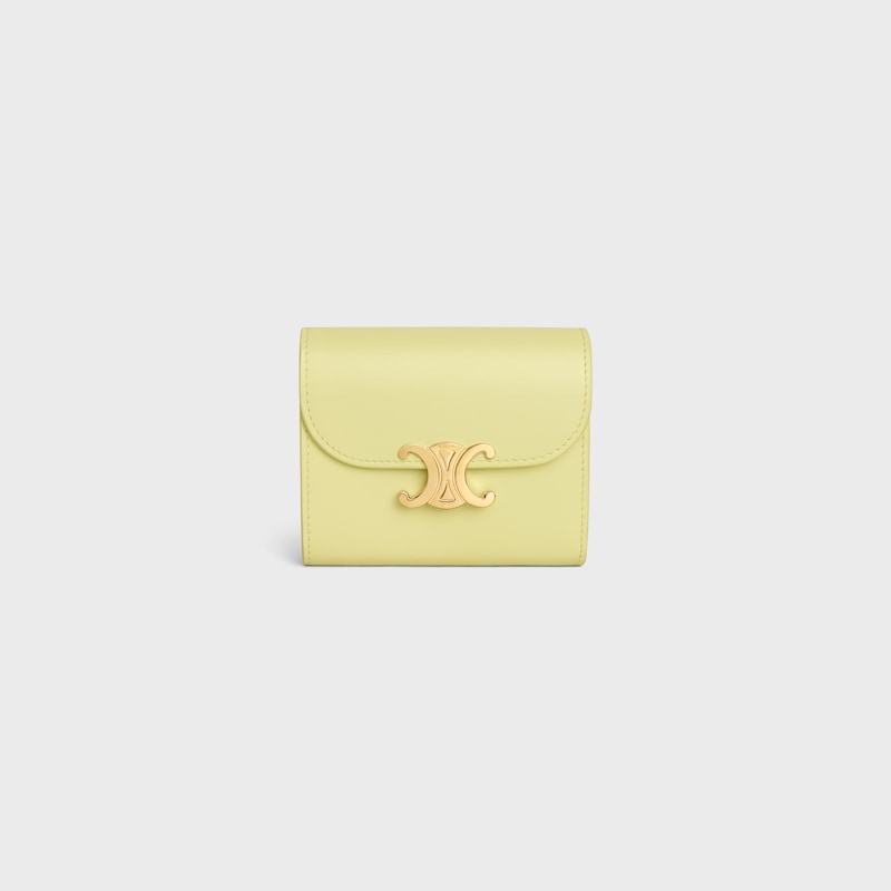 small flap wallet triomphe in shiny calfskin