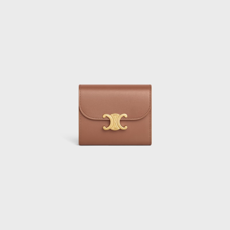 small flap wallet triomphe in shiny calfskin