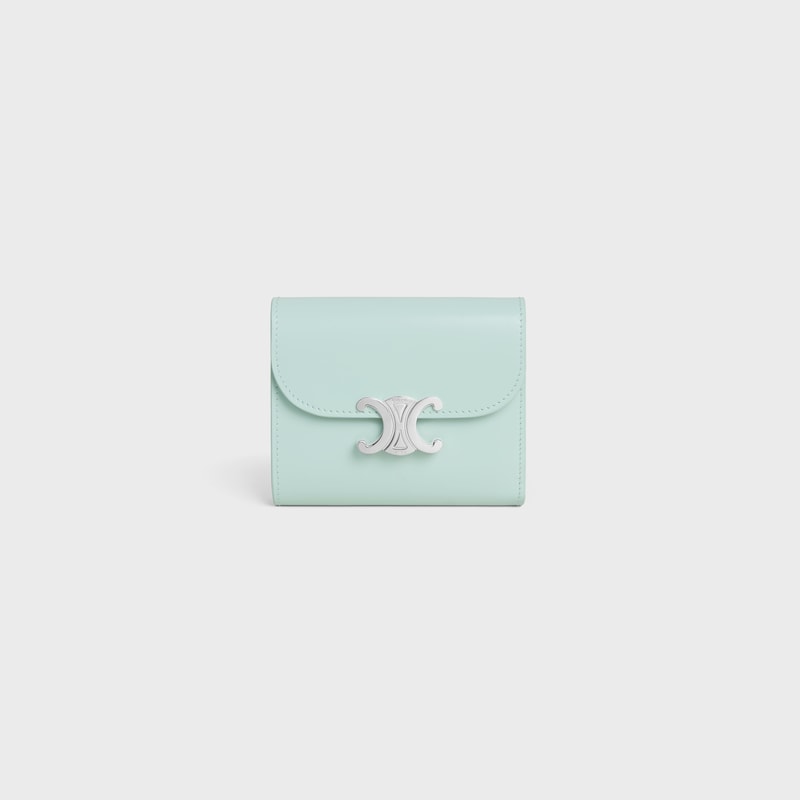 small flap wallet triomphe in shiny calfskin