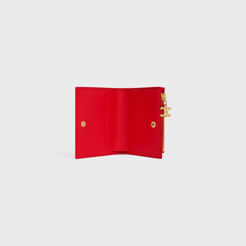 compact wallet triomphe charms in grained calfskin