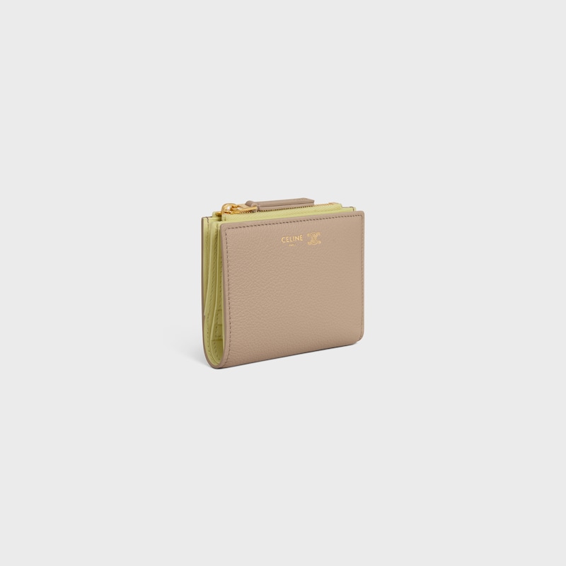 compact wallet in supple grained calfskin